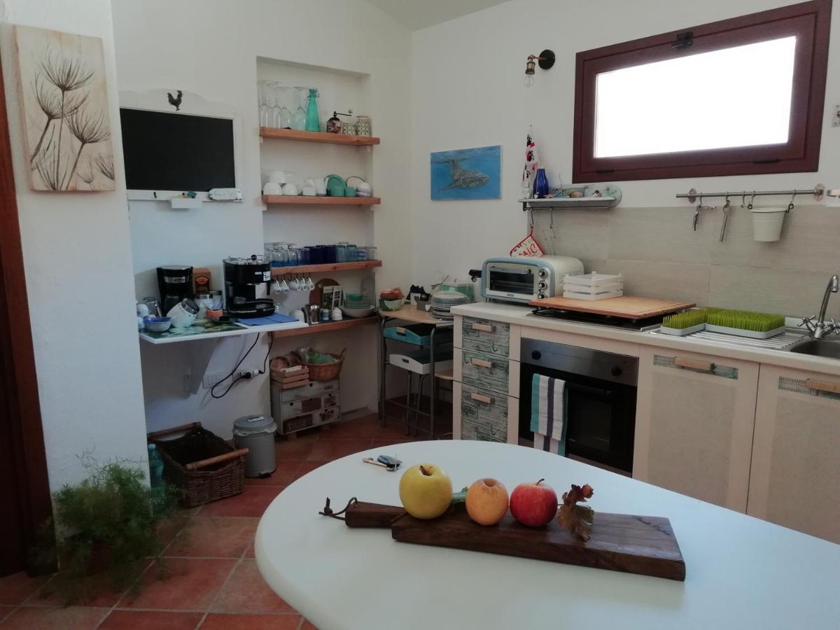 Frina Di Mari B&B Сан-Теодоро Екстер'єр фото